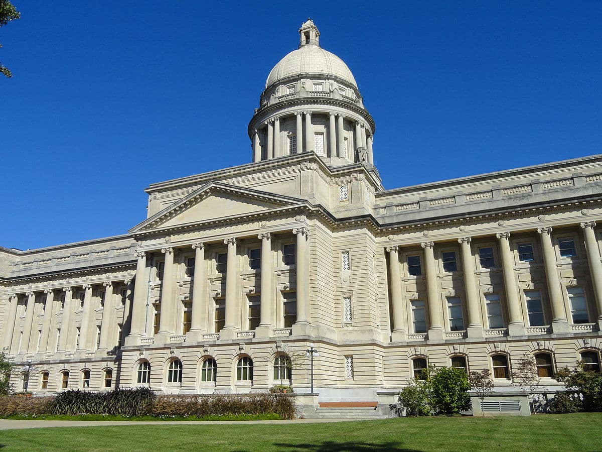 KY Capitol Photo from https://commons.wikimedia.org/wiki/File:Kentucky_State_Capitol_-_DSC09147.JPG