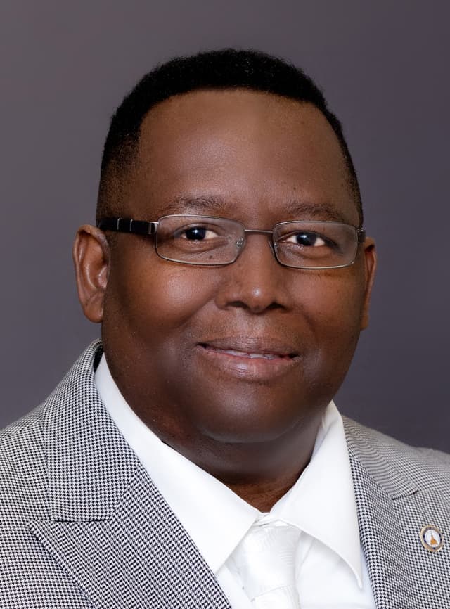 Rep. Carl Gilliard headshot