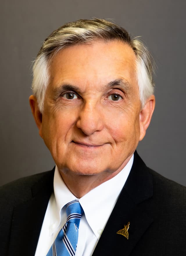 Rep. Dale Washburn headshot