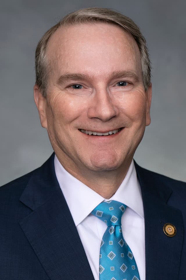 Sen. Paul Newton headshot