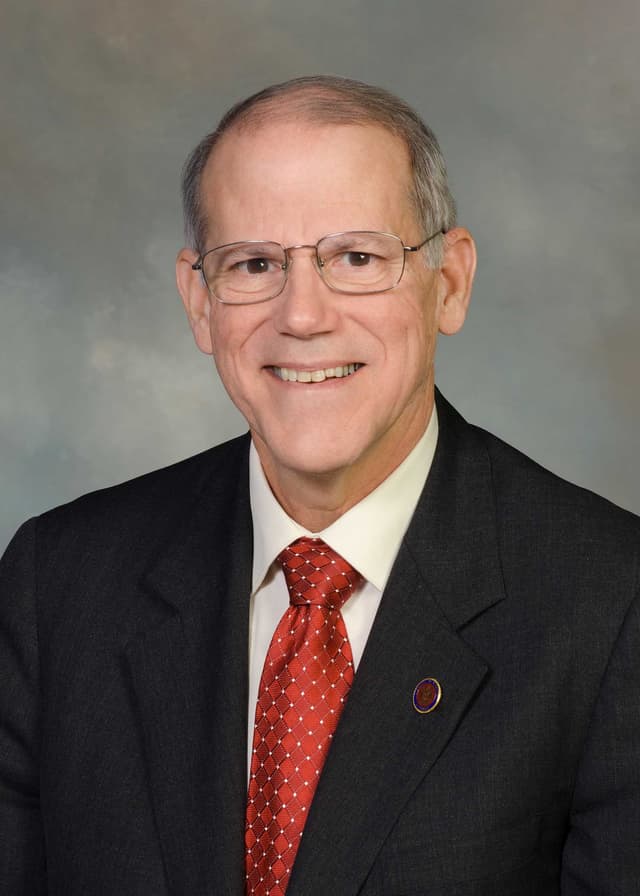 Sen. Frank M. Ruff Jr. headshot