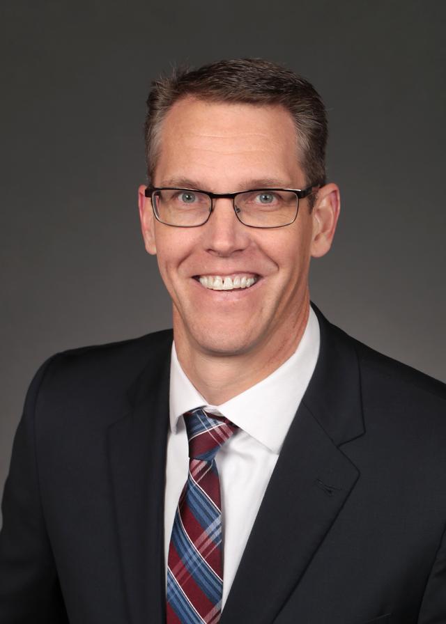 Rep. Randy Feenstra headshot