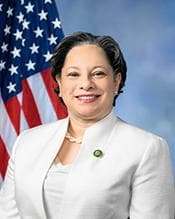 Rep. Jennifer L. McClellan headshot