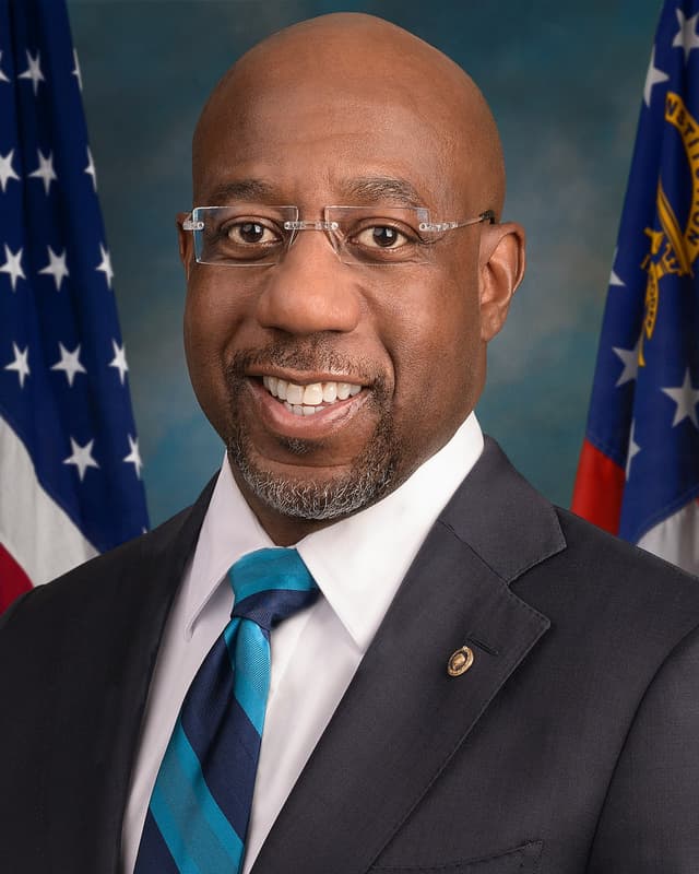 Sen. Raphael Warnock headshot