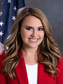 Rep. Josie Tomkow headshot