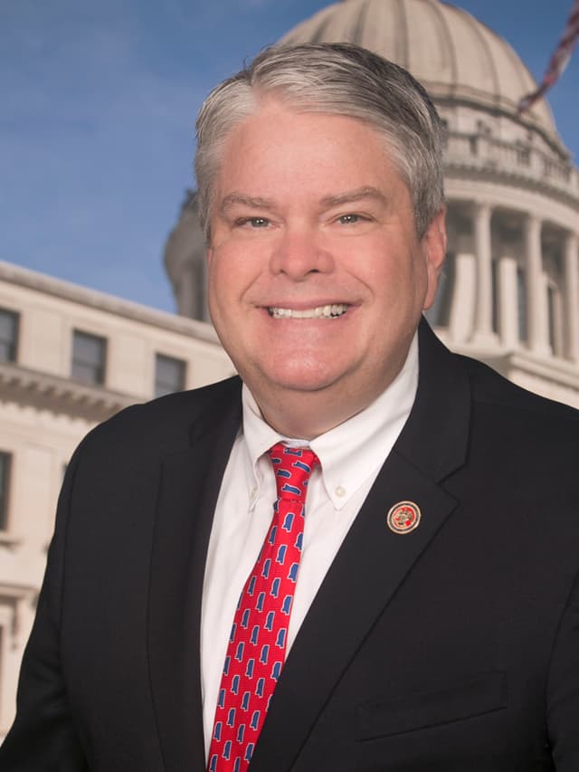 Rep. Steve Hopkins headshot